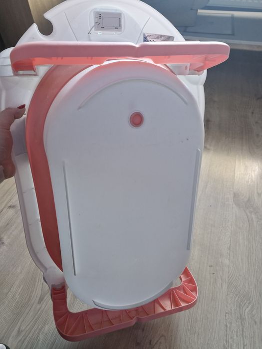 Wanienka skladana z termometrem