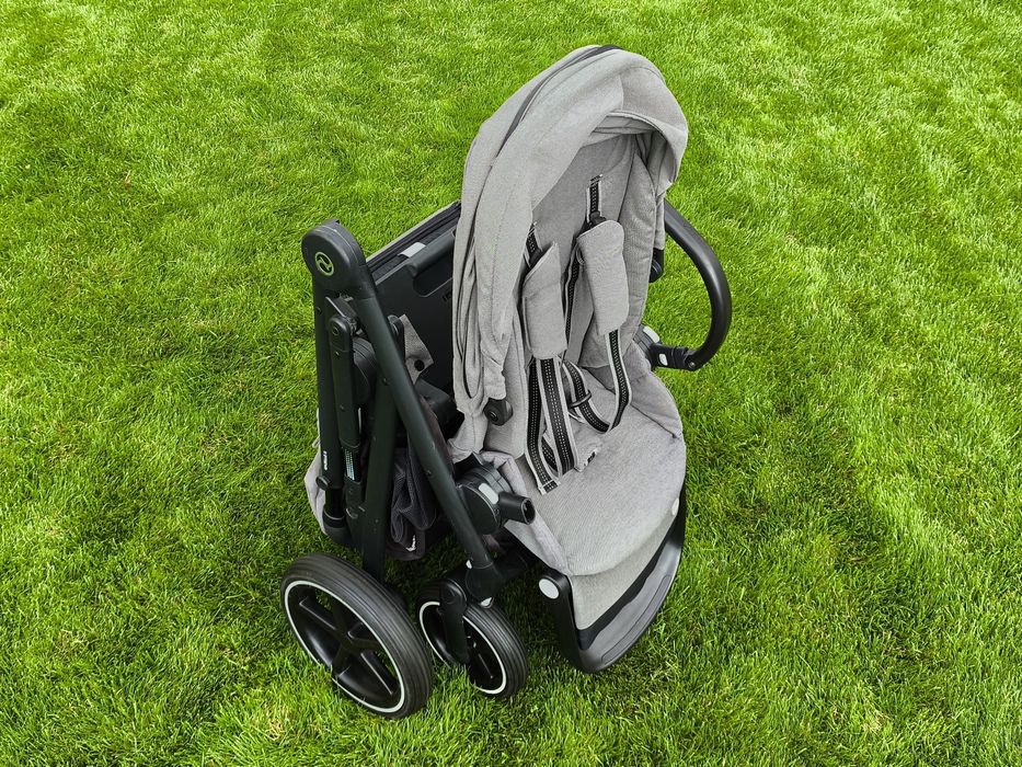 Wózek dla bliźniaków CYBEX Gazelle S w kolorze Soho Grey