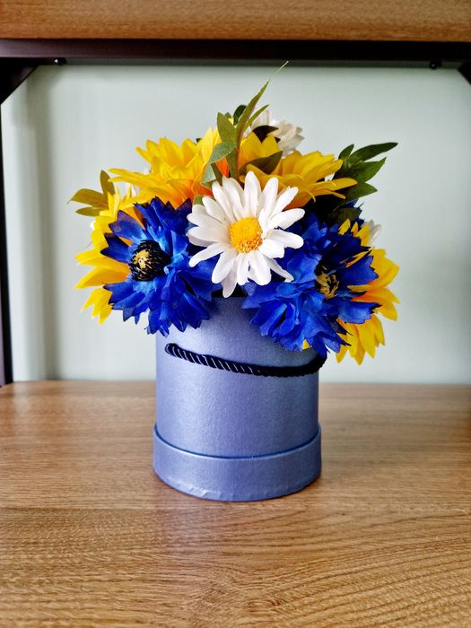 Flower box lato sztuczne kwiaty