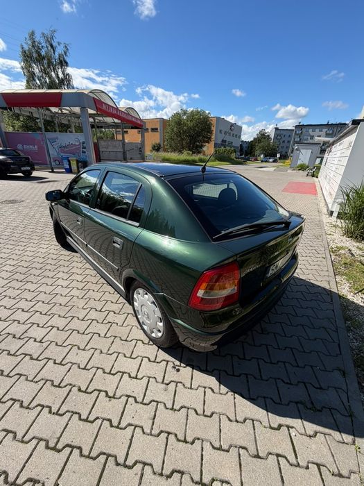 Opel Astra. 2001