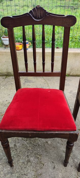 Cadeiras para restaurar