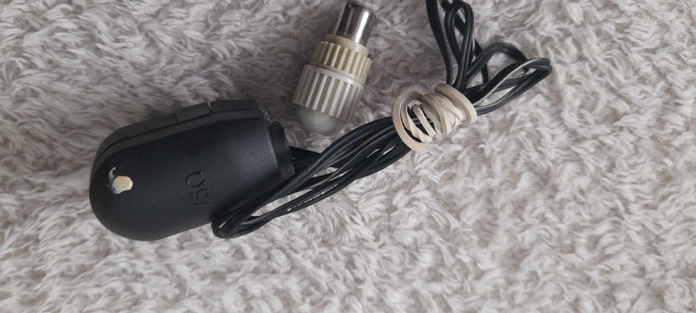 Wtyk antenowy używany
