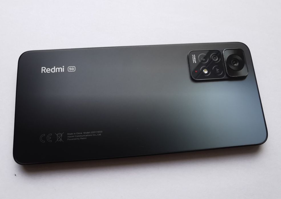 Redmi Note 11 Pro 5G, stan idealny, folia ochronna na wyświetlaczu