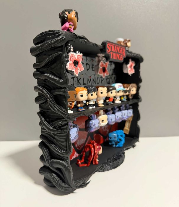 Підставка для фігурок Stranger Things Дивні дива Kinder joy