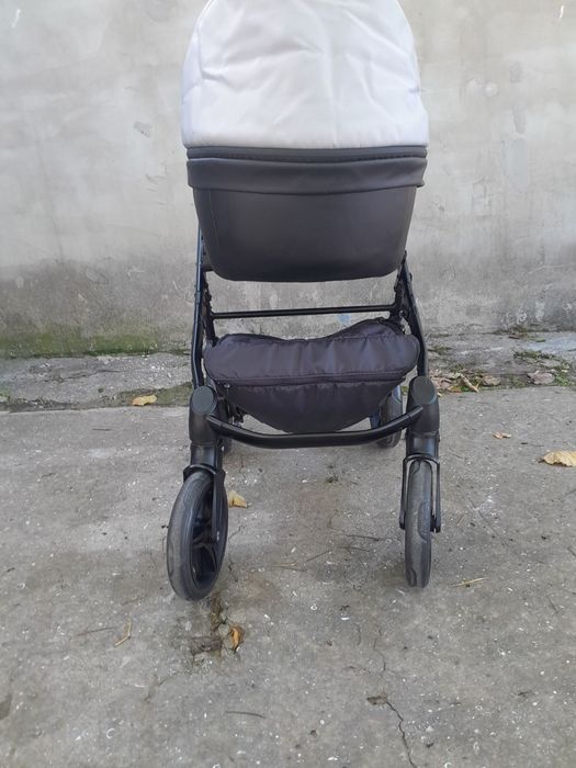 Коляска  2 в 1. Зима/лето