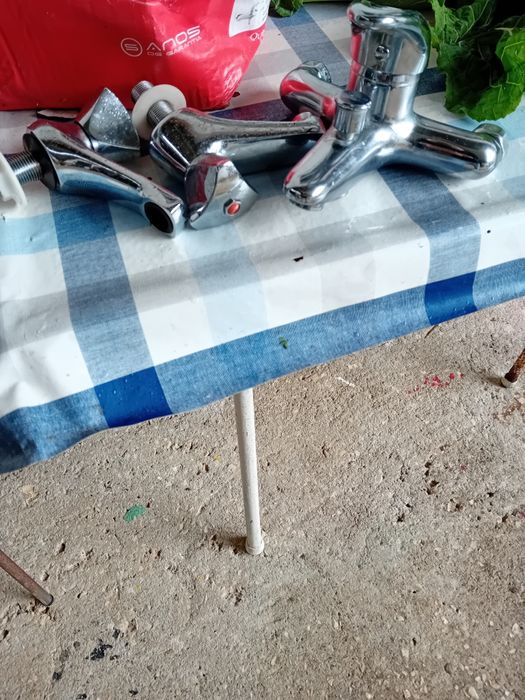 Material canalização