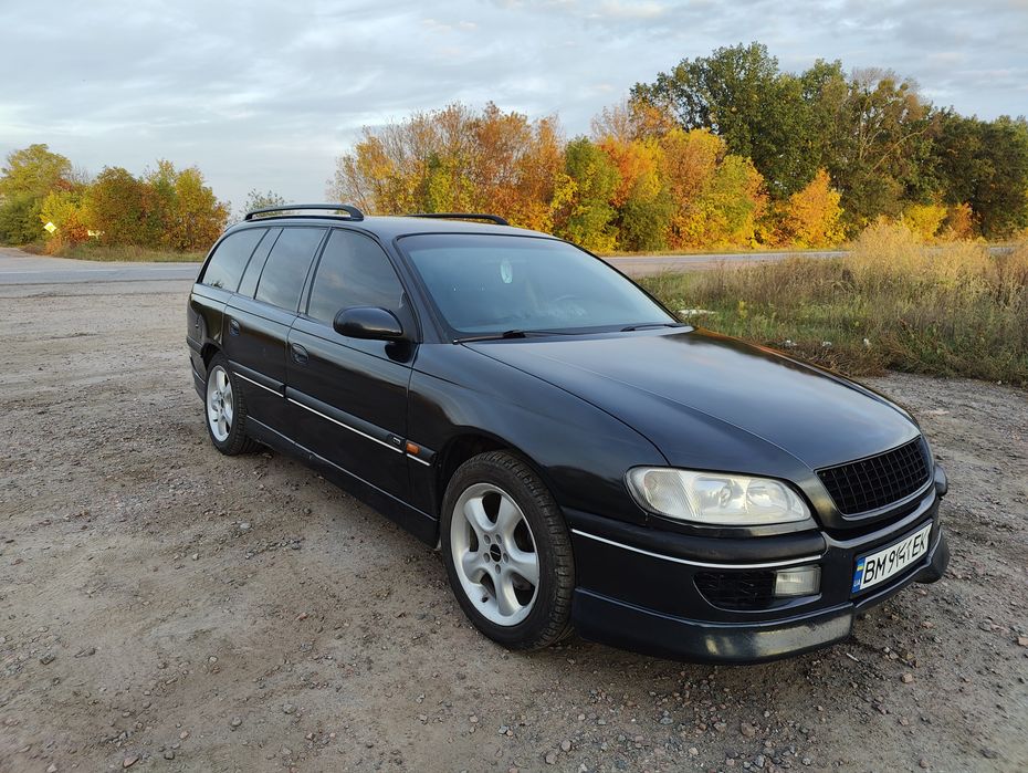 Опель омега В  (OPEL OMEGA)3,0