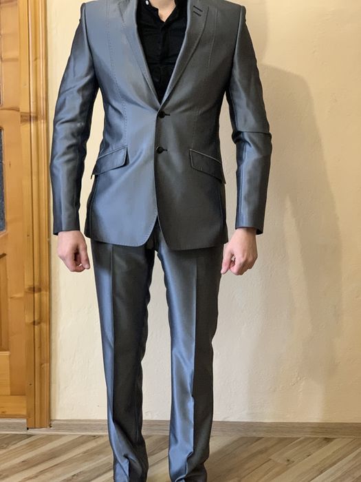 Костюм класичний