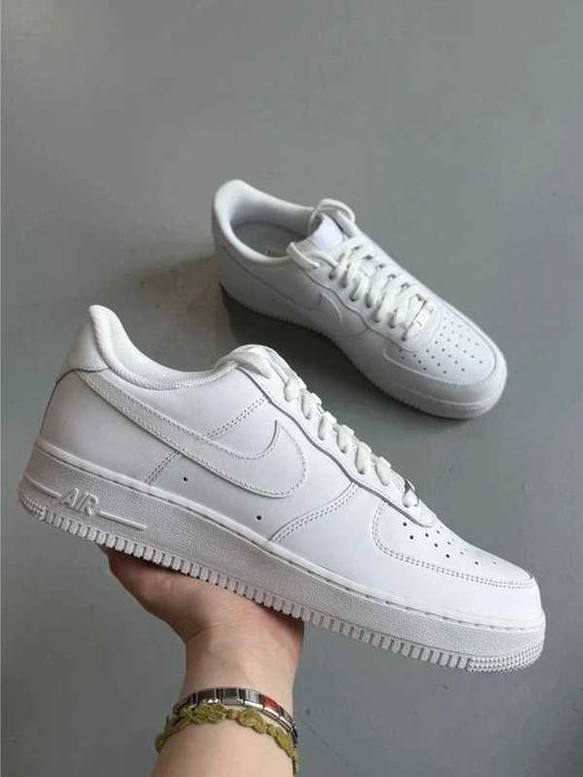 Buty Nike_Air_Force_1_Low '07_White_R.39