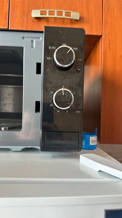 Мікрохвильова піч samsung