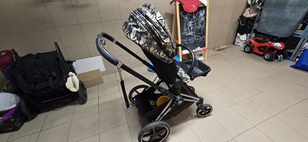 Sprzedam cybex priam butterfly . Birds of paradise