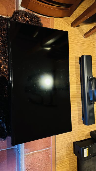Tv 32” + suporte de parede