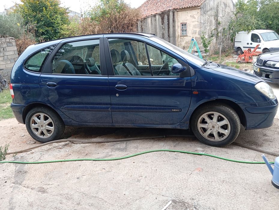 Renault Scenic 1.4 16v