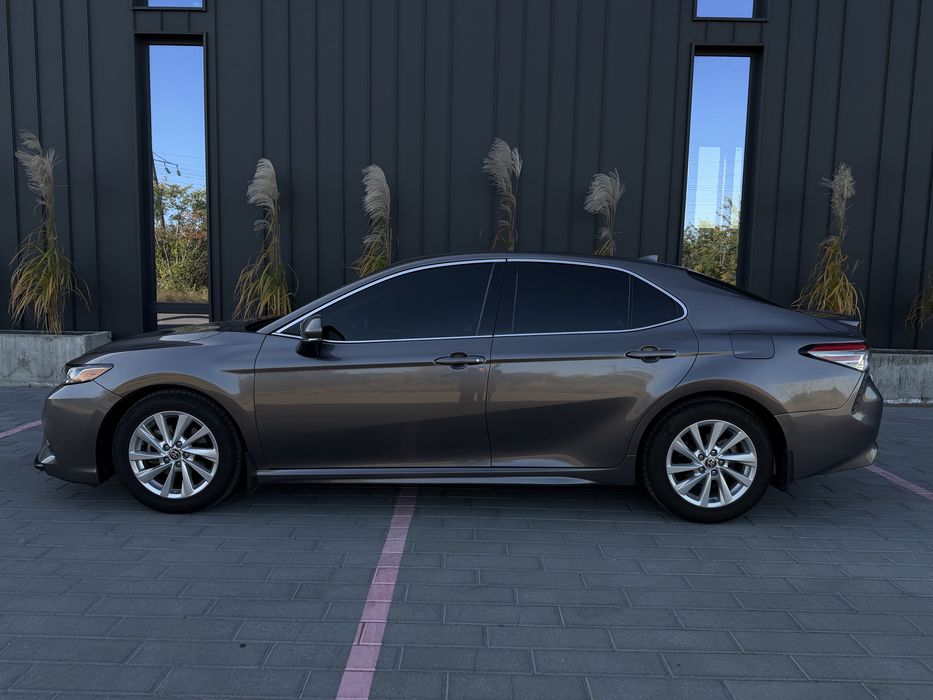 Tayota camry 2019