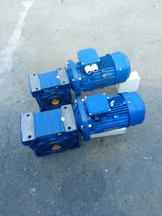 Электродвигатель 1.1 2.2 3 4 5 7 11 15 18.5 22 Редуктор Мотор-редуктор