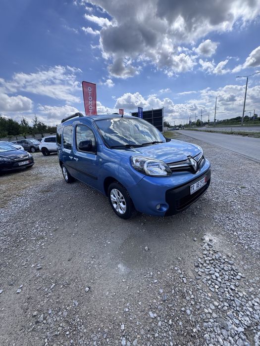 Kangoo Lift 2015 benzyna