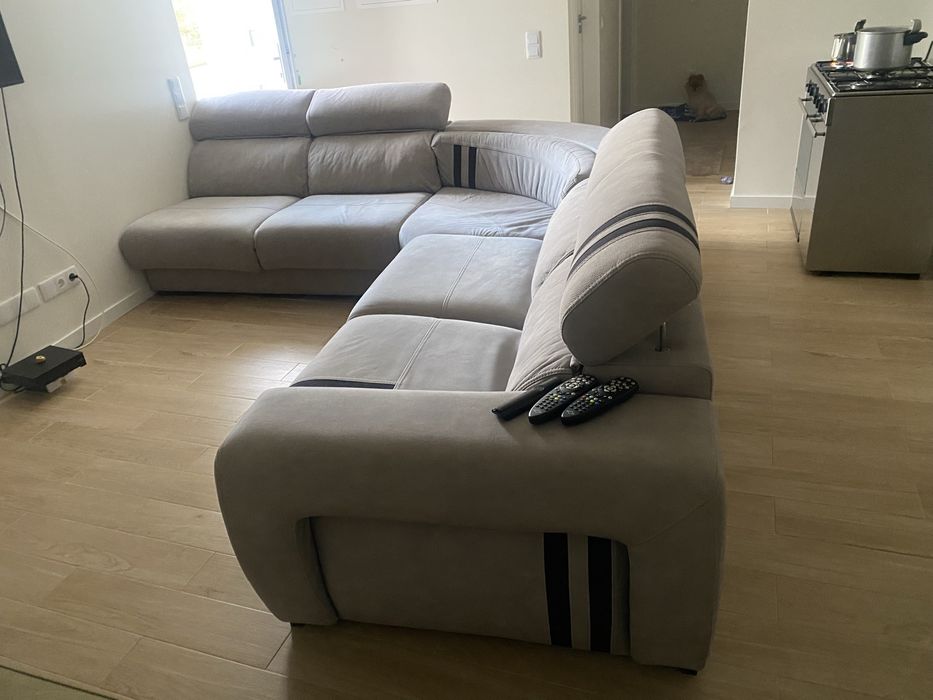 Sofa semi novo 3 partes so cama