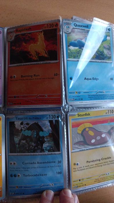Pokemon - conjunto de cartas