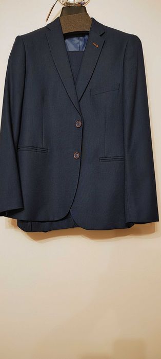 Garnitur młodzieżowy