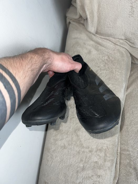 Buty piłkarskie korki adidas Predator League Laceless FG