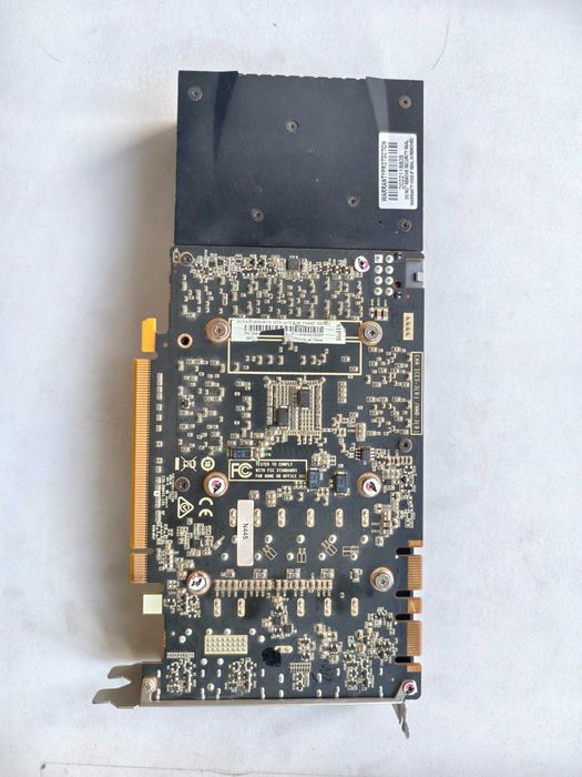 В ремонт/на запчастини! Zotac GTX 1070 8gb