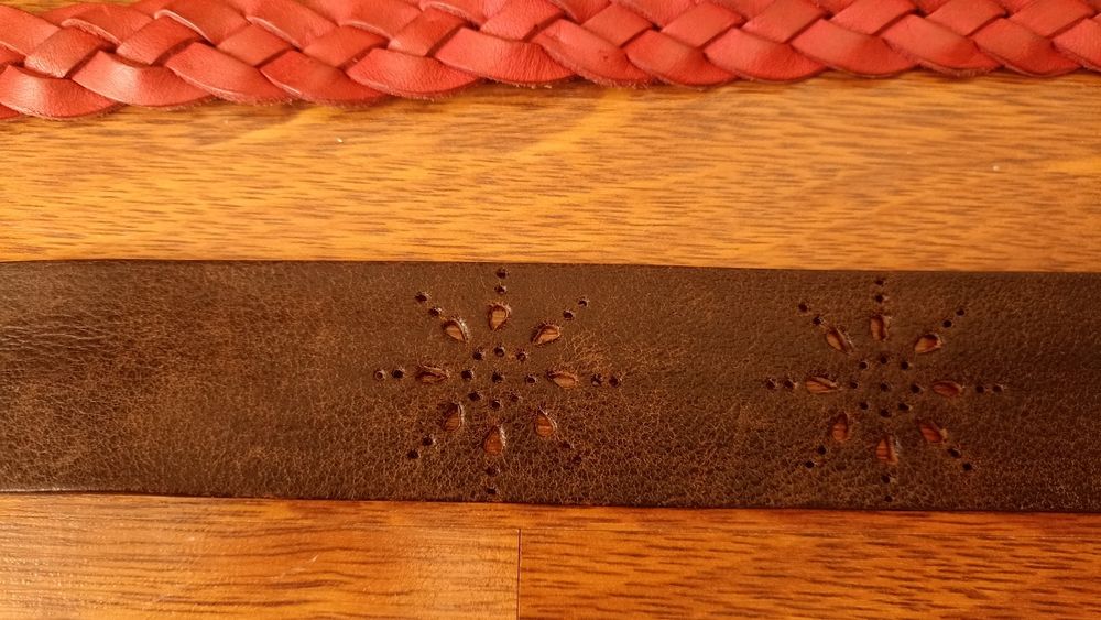 Cintos em pele senhora Massimo Dutti e outras marcas