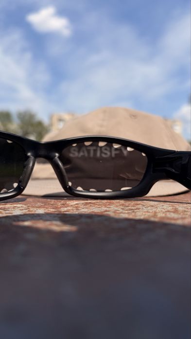 Oakley x Satisfy