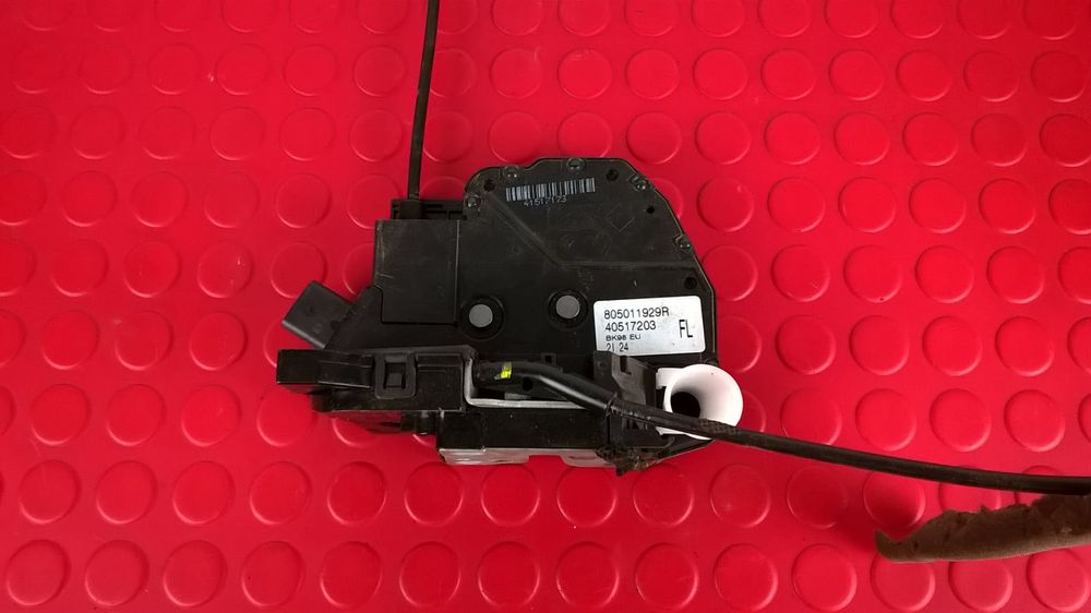 Fechadura / Fecho Porta Frente Esquerdo 805011929R - RENAULT CLIO IV