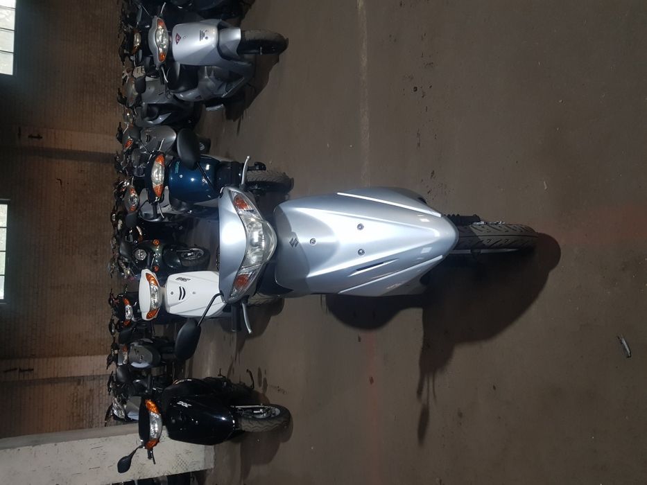Скутер мопед Suzuki Address V50