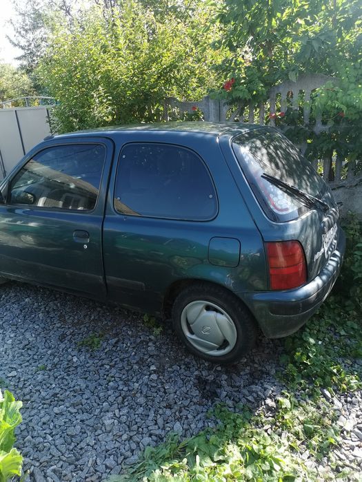 Нісан мікра в доброму технічному стані