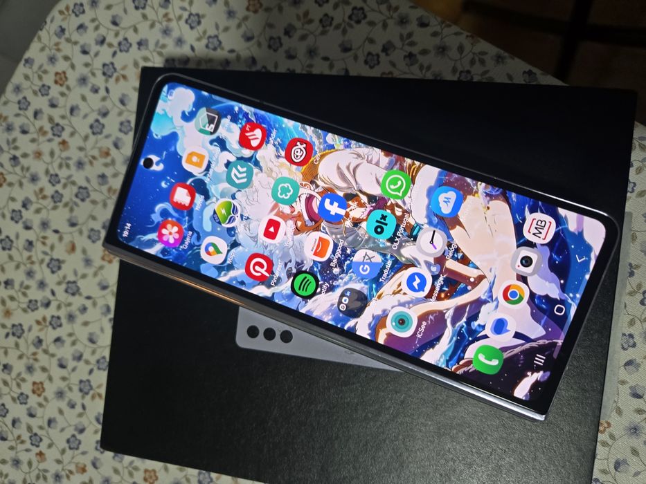 Samsung Galaxy Z Fold 5 256GB Ice Blue – Bom estado, desbloqueado