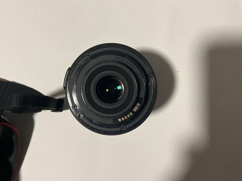 Canon EOS 4000D. Кенон ИОС 4000Д