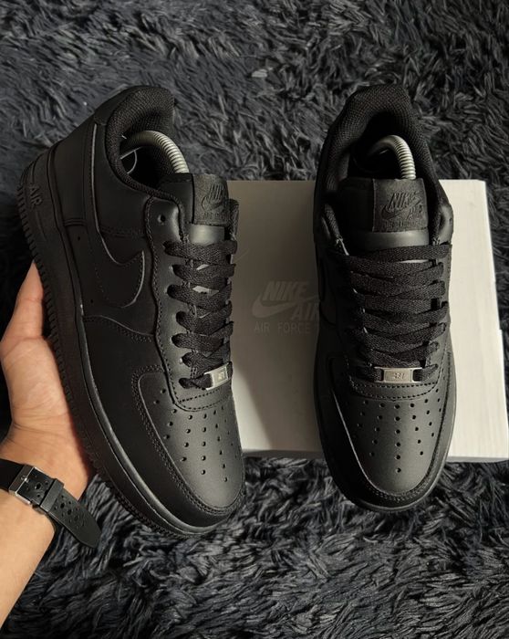 Найки чорні аир форси, nike air force black low 1