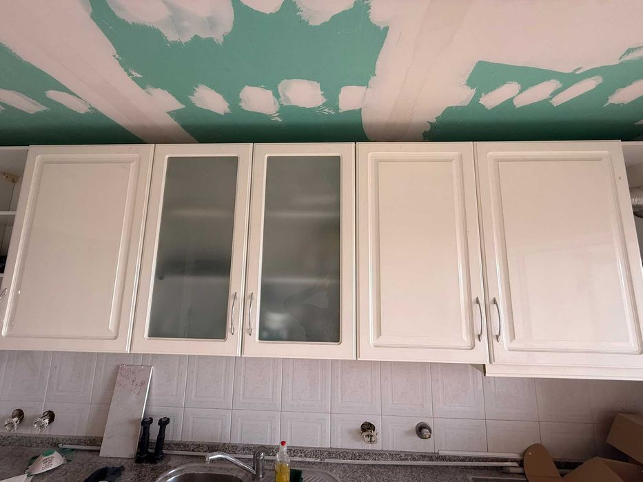 Portas de Armário de Cozinha em Branco