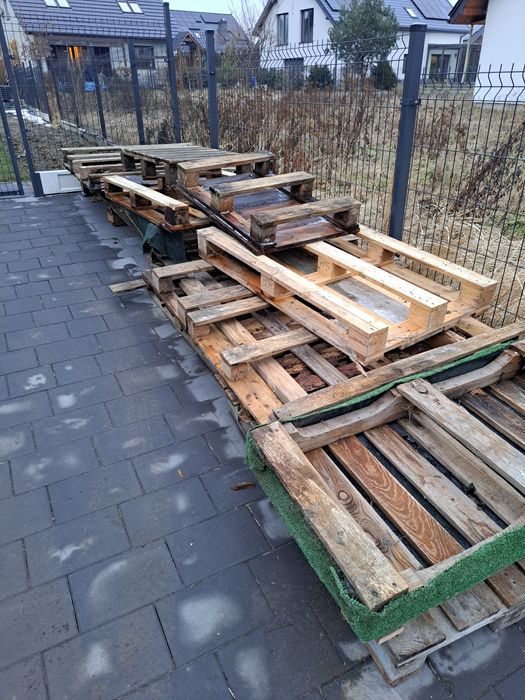Palety do oddania za darmo
