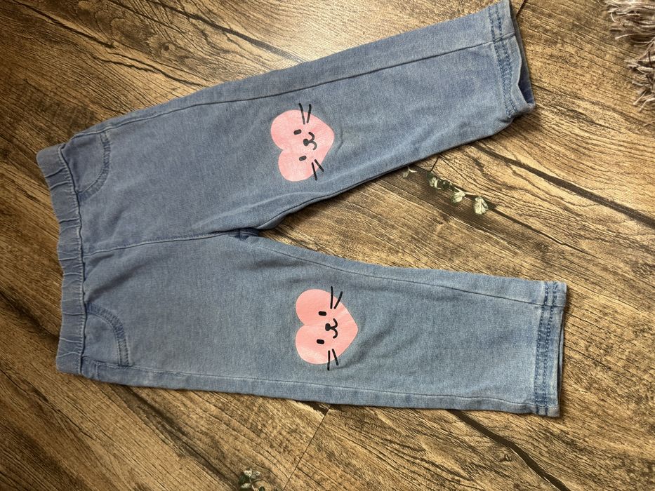 Речі для дівчинки