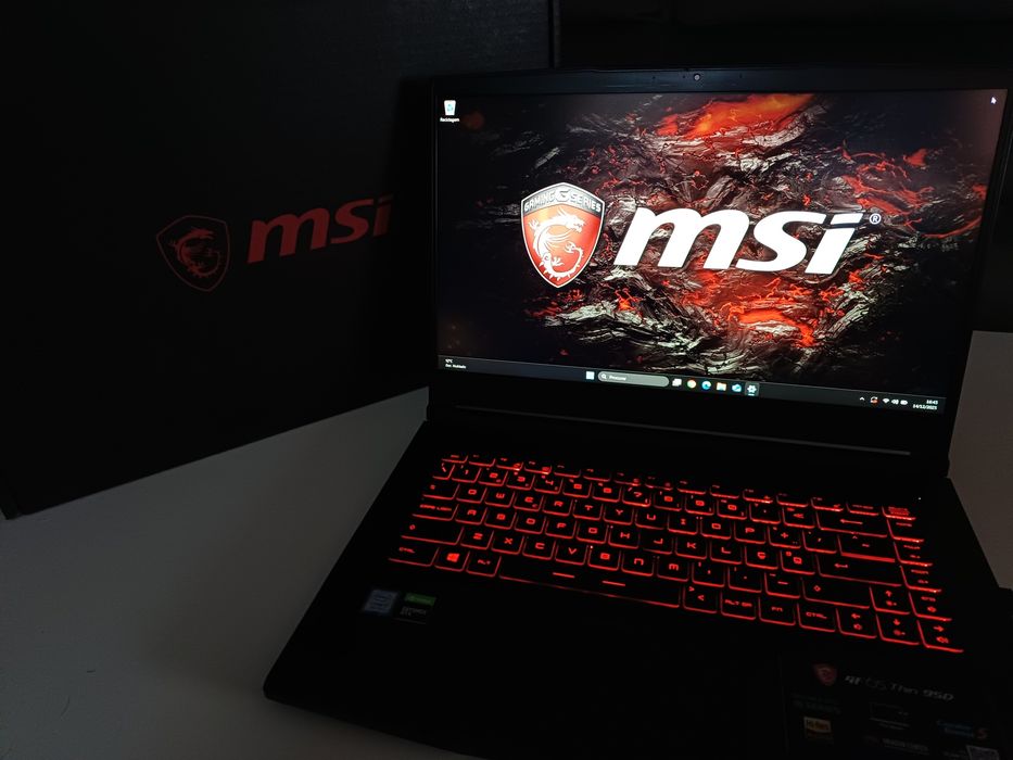 Portátil Gamer msi GF65 thin 9SD