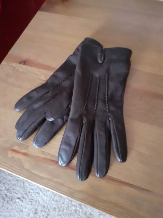 (2) Pares de luvas Castanhas em Pele Genuína ( Senhora) ZARA