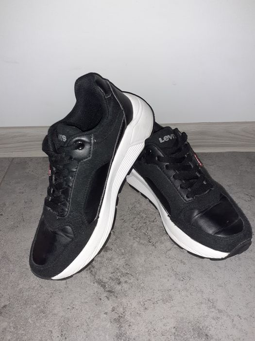 Adidasy buty sportowe Levis oryginalne 37 JAK NOWE