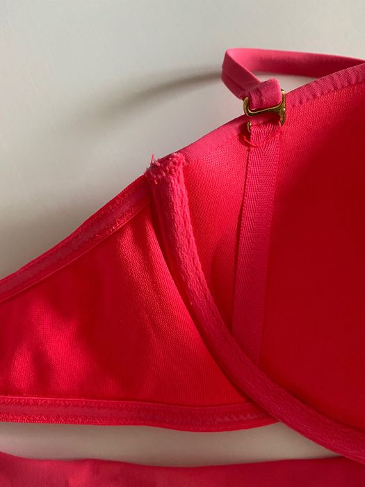 Oysho kostium kąpielowy góra od bikini różowy S