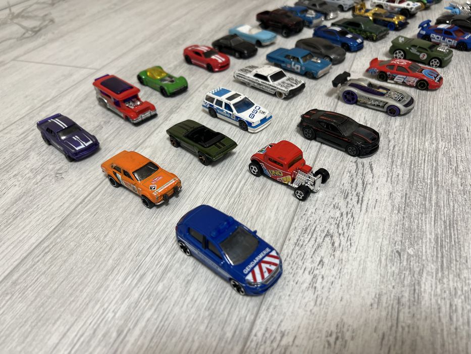 Хот вілс та інші моделькі