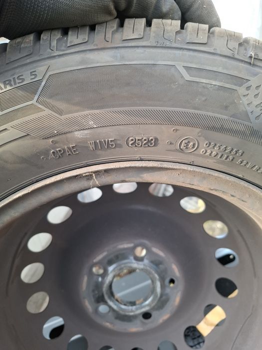 Шини з дисками 195/65/15, VW, Skoda,  5*112