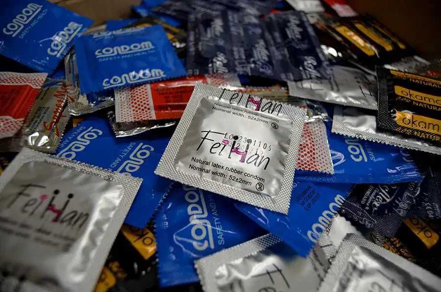 Презервативы классические,набор 50 шт (Презервативи, Контрацепция )