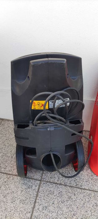 maquina lavar Black&Decker 1500W avariada - só o que se está nas fotos