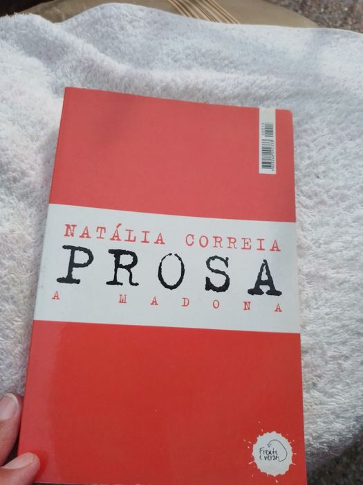 A Madona-Sonetos Romanticos-Natalia Correia-5E-Roupinha Bébe2E Desde2E