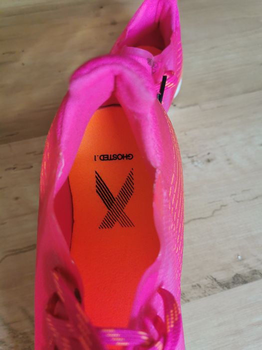 Buty do piłki nożnej Adidas X Ghosted. 1 Shock Pink