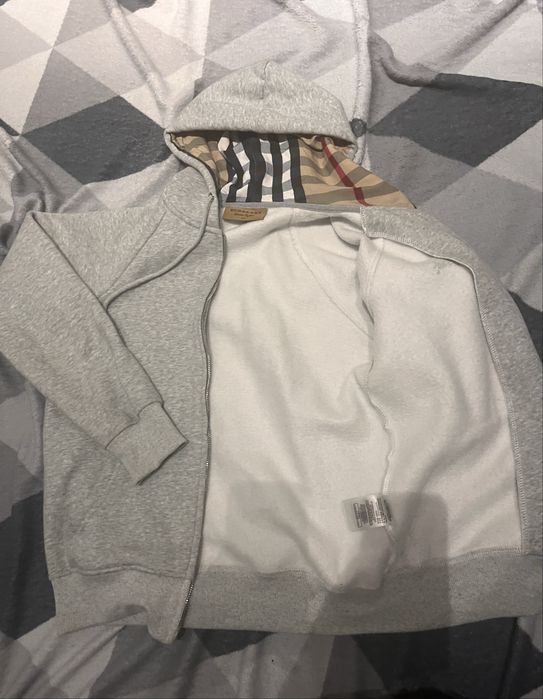 Bluza burberry z kapturem