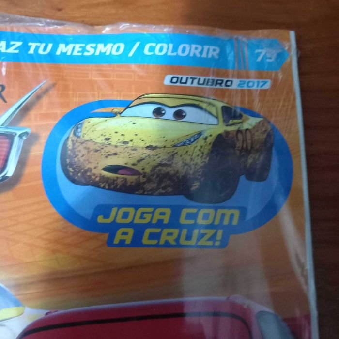 Carros Disney Pixar Revista com oferta carro NOVO