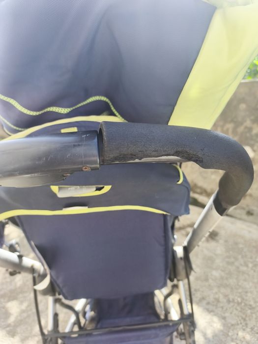 Vendo Carrinho bebé/criança