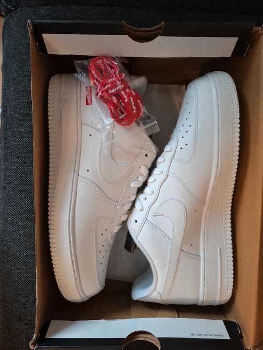 Nike Air Force 1 Low Supreme White R.42.5
